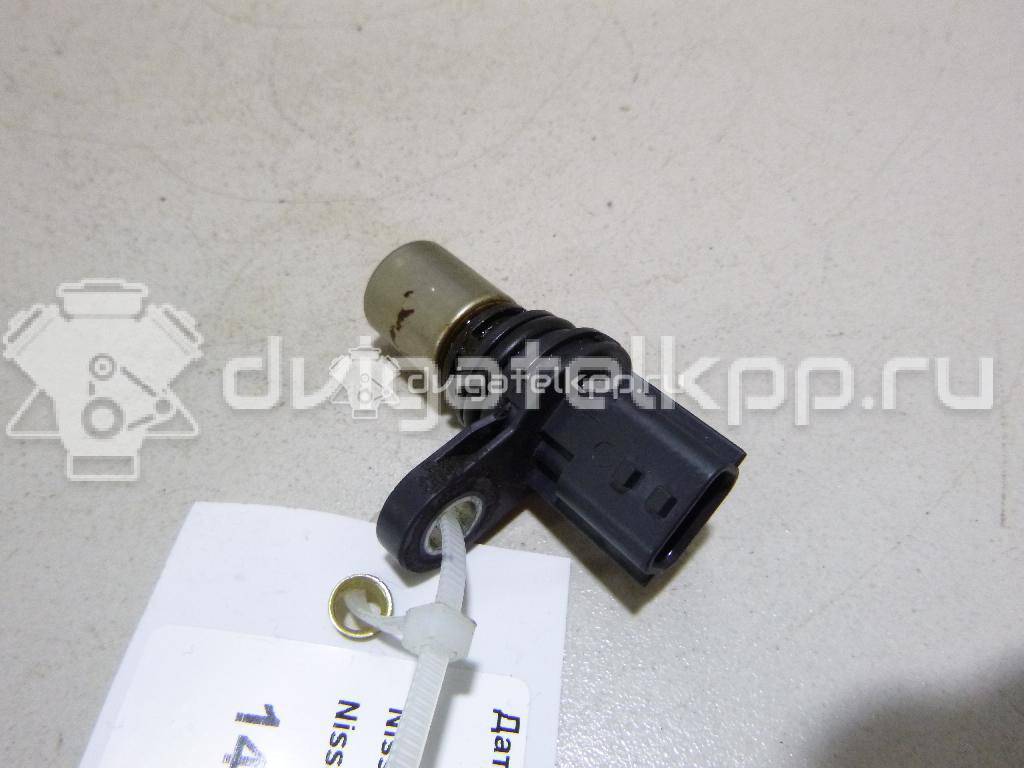 Фото Датчик положения распредвала  237311HC1A для Nissan Juke F15 / Qashqai / Note / Micra {forloop.counter}}