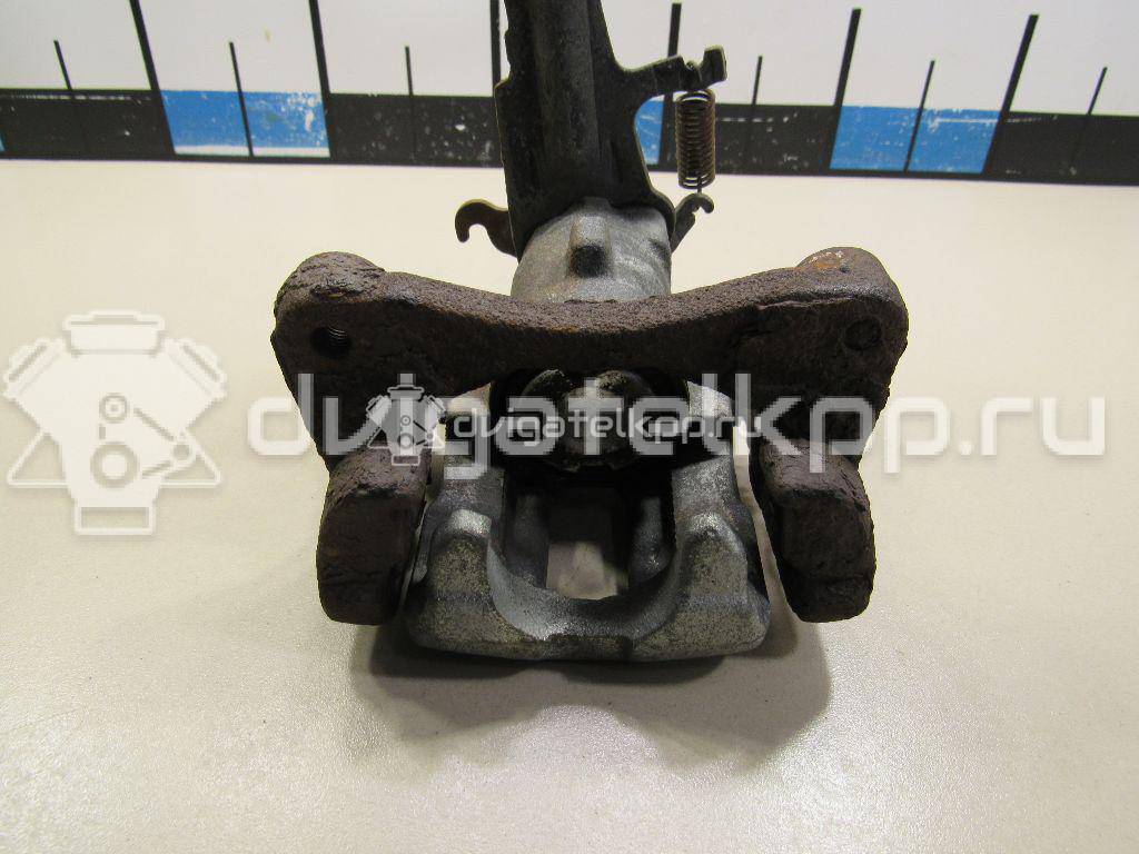 Фото Суппорт тормозной задний правый  44001BM40A для Nissan Primera / Almera {forloop.counter}}