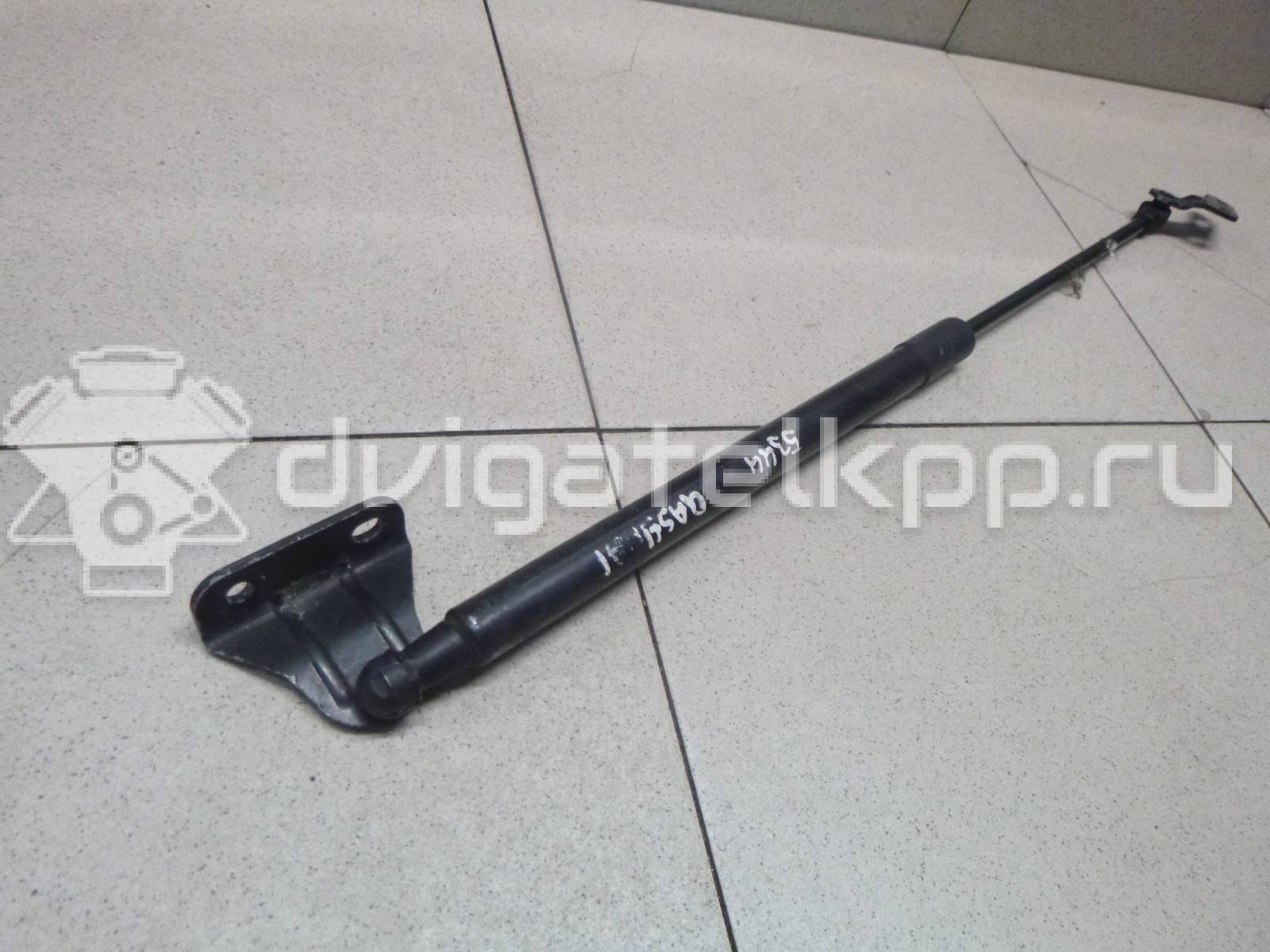 Фото Амортизатор двери багажника  90450ey10a для Nissan Qashqai {forloop.counter}}