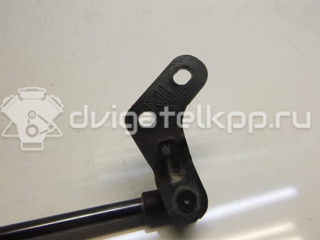 Фото Амортизатор двери багажника  90450EY10A для Nissan Qashqai {forloop.counter}}