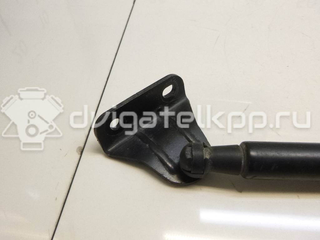 Фото Амортизатор двери багажника  90450EY10A для Nissan Qashqai {forloop.counter}}