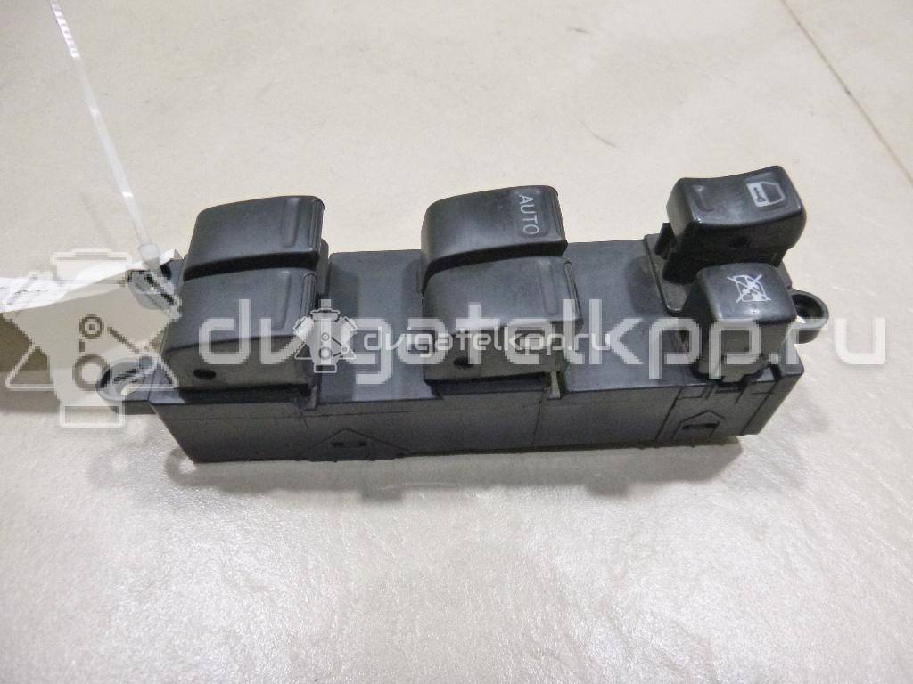 Фото Блок управления стеклоподъемниками  25401EQ305 для nissan X-Trail (T30) {forloop.counter}}