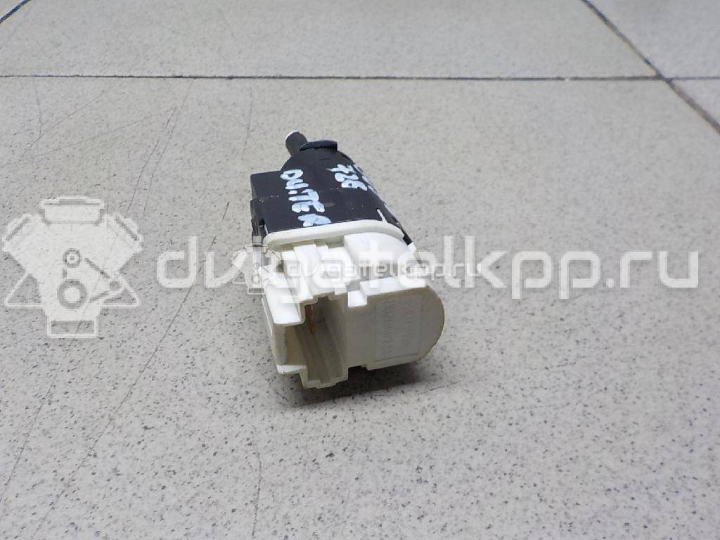Фото Датчик включения стопсигнала  253206170R для nissan Almera (G15) {forloop.counter}}