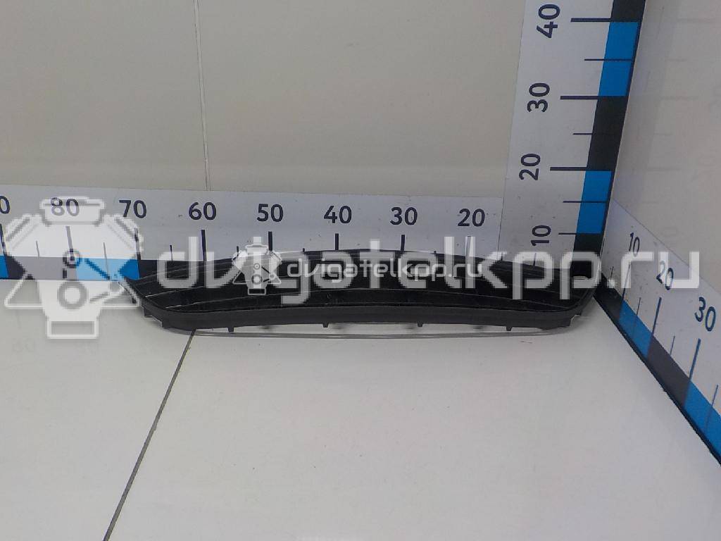Фото Решетка в бампер центральная  13231589 для Opel Corsa {forloop.counter}}