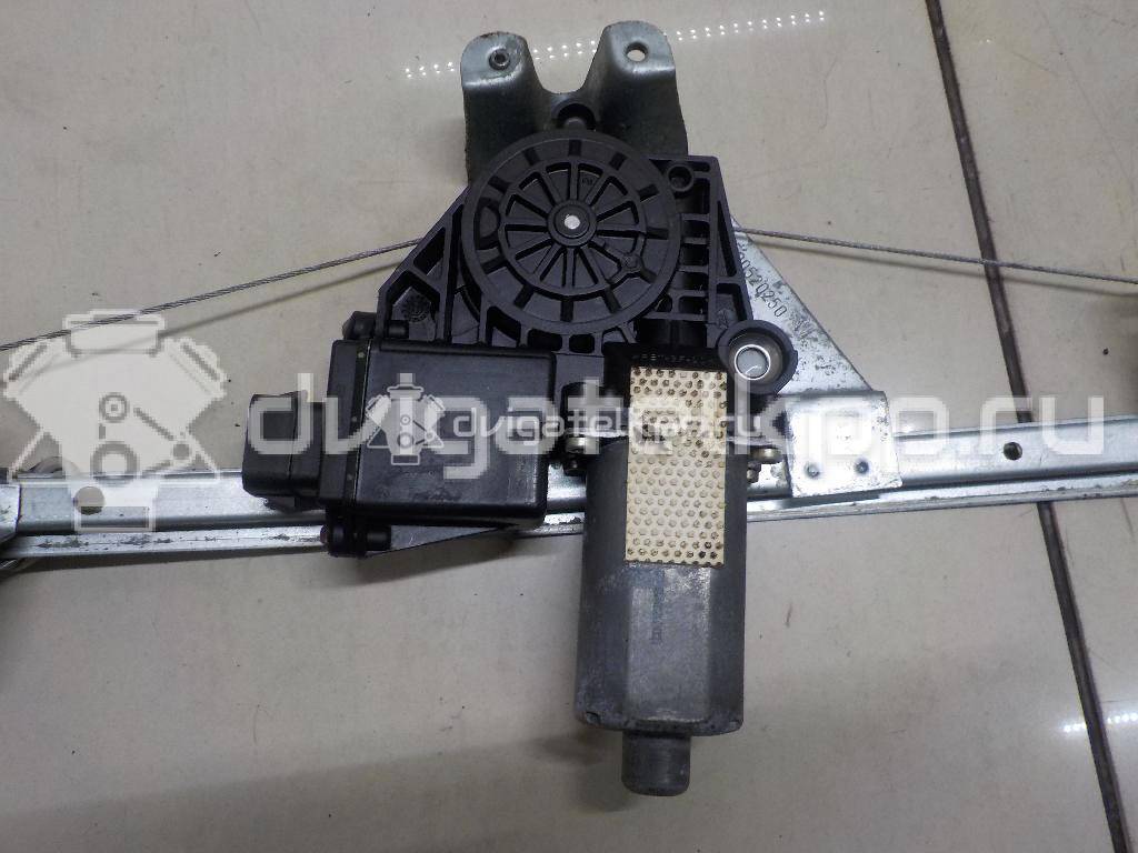Фото Стеклоподъемник электр. задний правый  90520250 для Opel Omega , {forloop.counter}}