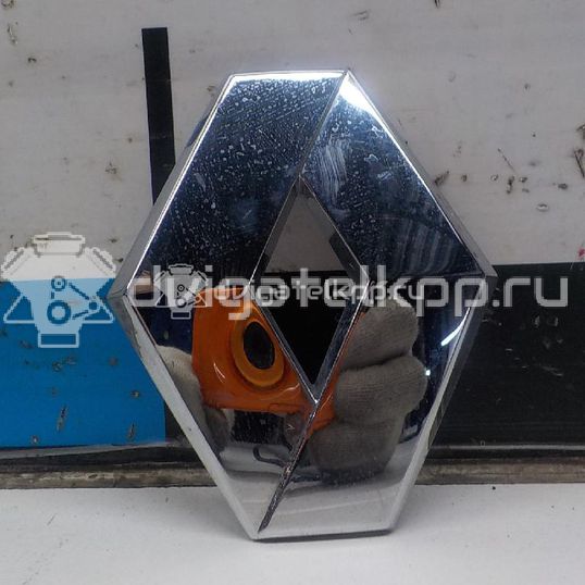 Фото Эмблема на крышку багажника  908894785R для renault Duster