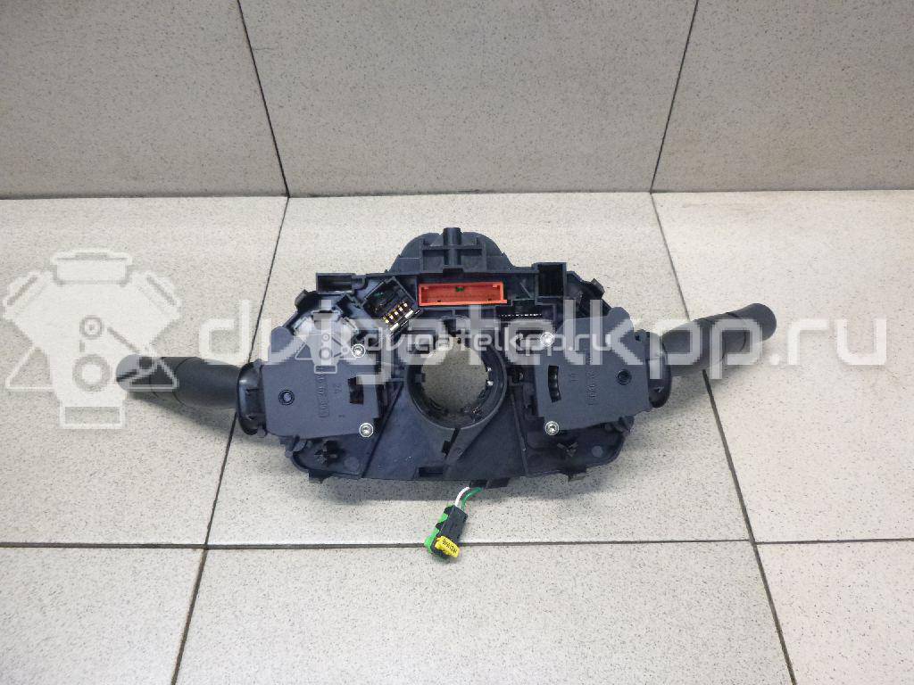 Фото Переключатель подрулевой в сборе  8200216465 для Renault Megane {forloop.counter}}