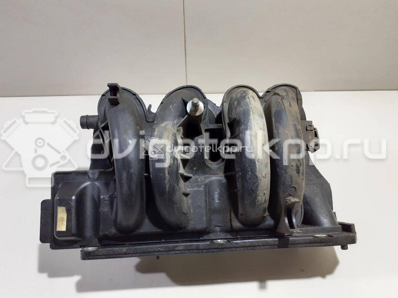 Фото Коллектор впускной  8200966437 для Mahindra Renault / Mahindra / Dacia / Nissan / Renault {forloop.counter}}