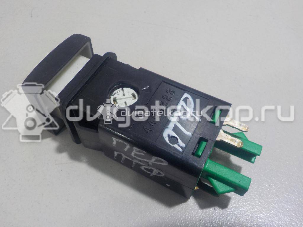 Фото Кнопка противотуманки  4409223 для saab 900 {forloop.counter}}
