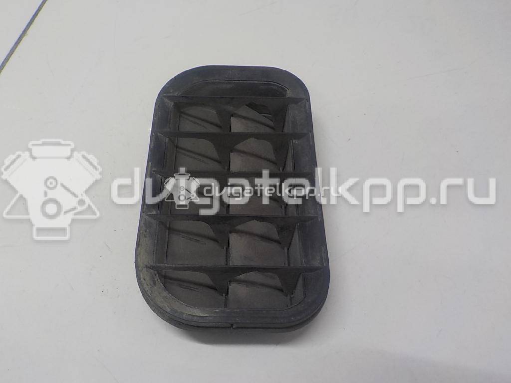 Фото Решетка вентиляционная  4a0819181 для audi 100 [C4] {forloop.counter}}