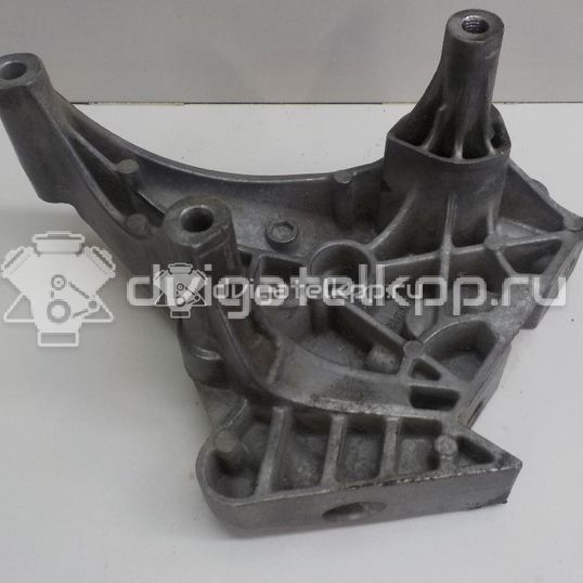 Фото Кронштейн опоры двигателя  06F199207Q для seat Altea