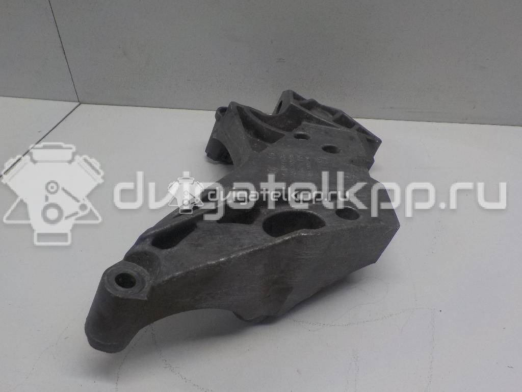 Фото Кронштейн двигателя правый  06J199207P для seat Altea {forloop.counter}}