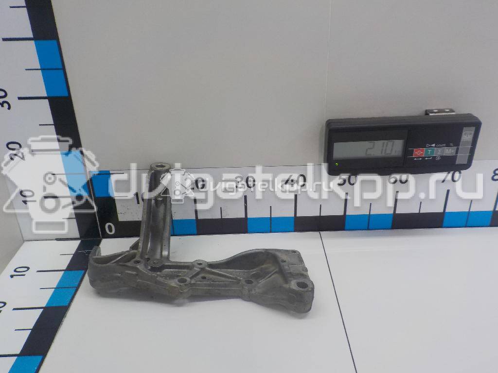 Фото Кронштейн переднего рычага  1K0199296F для seat Altea {forloop.counter}}