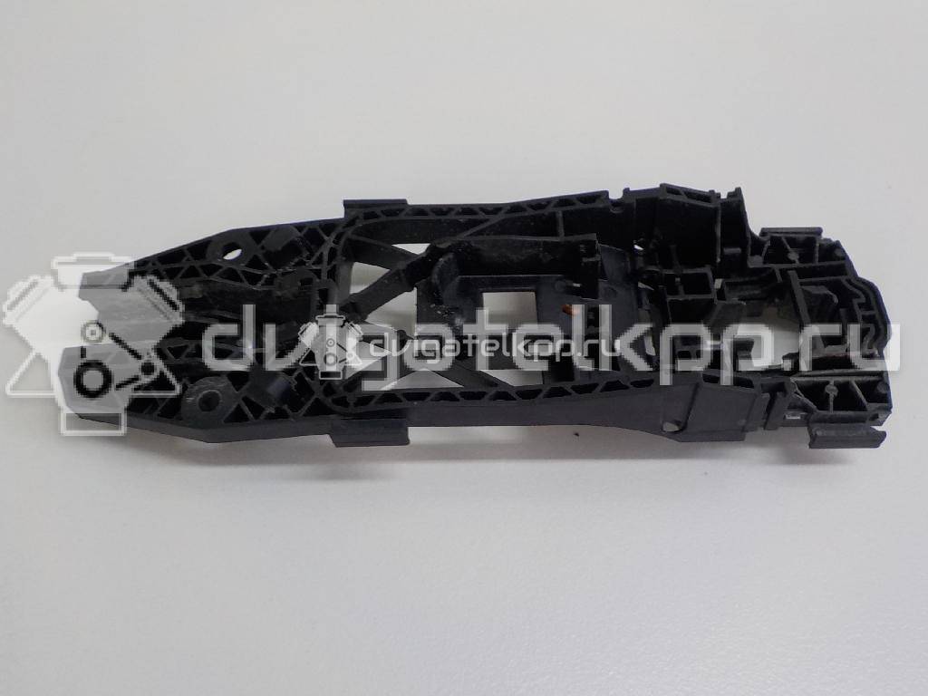 Фото Кронштейн ручки  5N0837885H для seat Leon (5F) {forloop.counter}}