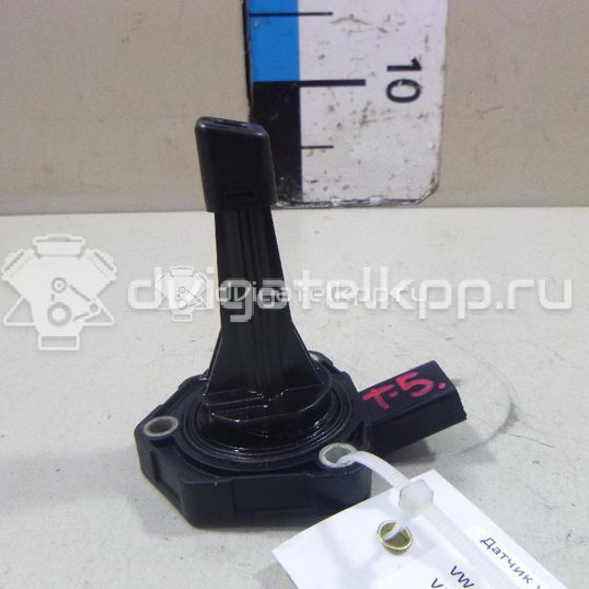 Фото Датчик уровня масла  03C907660M для seat Ibiza V