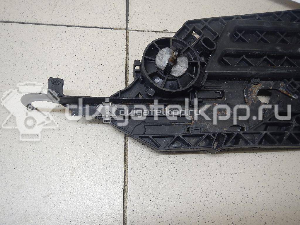 Фото Кронштейн фар правый  1Z0941464A для Skoda Octavia / Octaviaii 1Z3 {forloop.counter}}