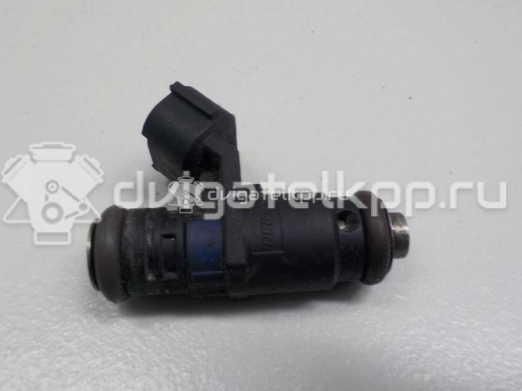 Фото Форсунка инжекторная электрическая  04E906031F для Skoda / Volkswagen / Seat {forloop.counter}}