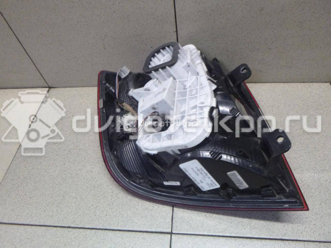 Фото Фонарь задний правый  5JH945112A для Skoda Rapid {forloop.counter}}