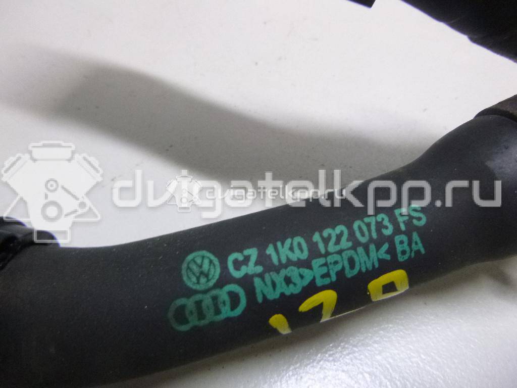 Фото Патрубок радиатора  1K0122073FS для skoda Yeti {forloop.counter}}