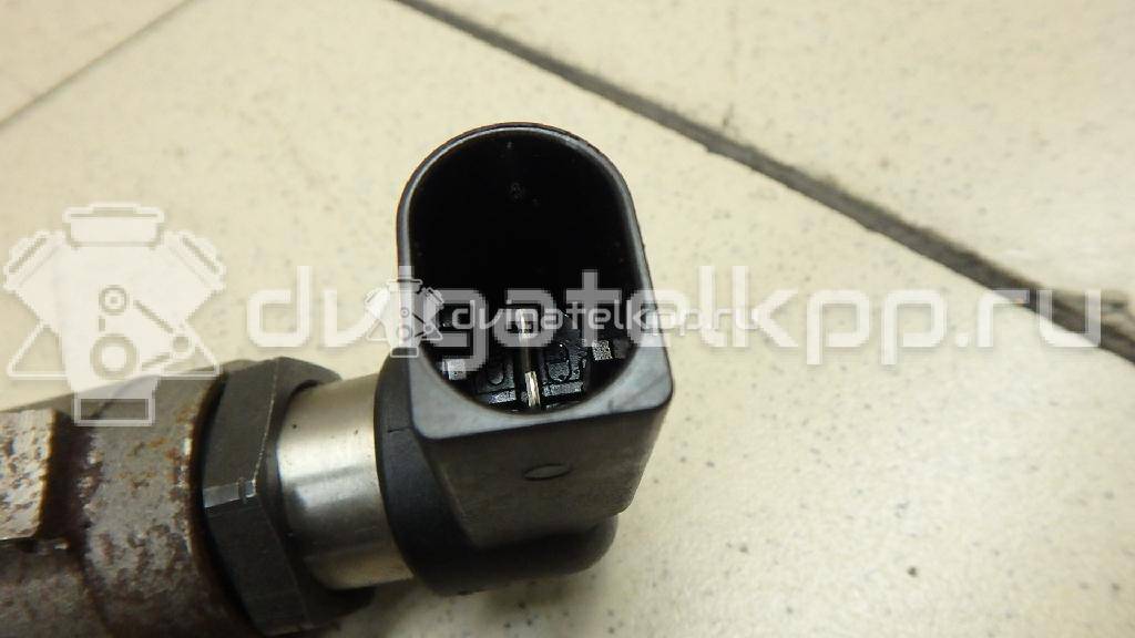 Фото Форсунка дизельная электрическая  03L130277S для Volkswagen Touran / Golf / Passat / Polo / Beetle {forloop.counter}}