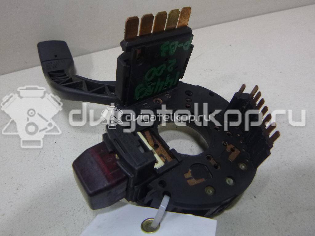 Фото Переключатель поворотов подрулевой  357953513F01C для Volkswagen Corrado 53I / Golf / Passat / Polo / Jetta {forloop.counter}}