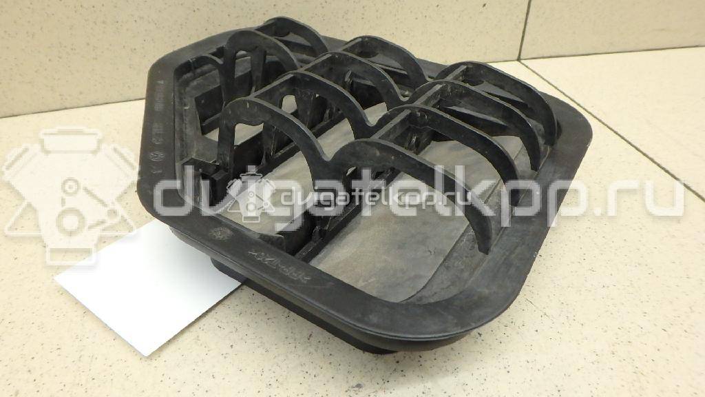 Фото Решетка вентиляционная  5M0819465A для vw Golf Plus {forloop.counter}}