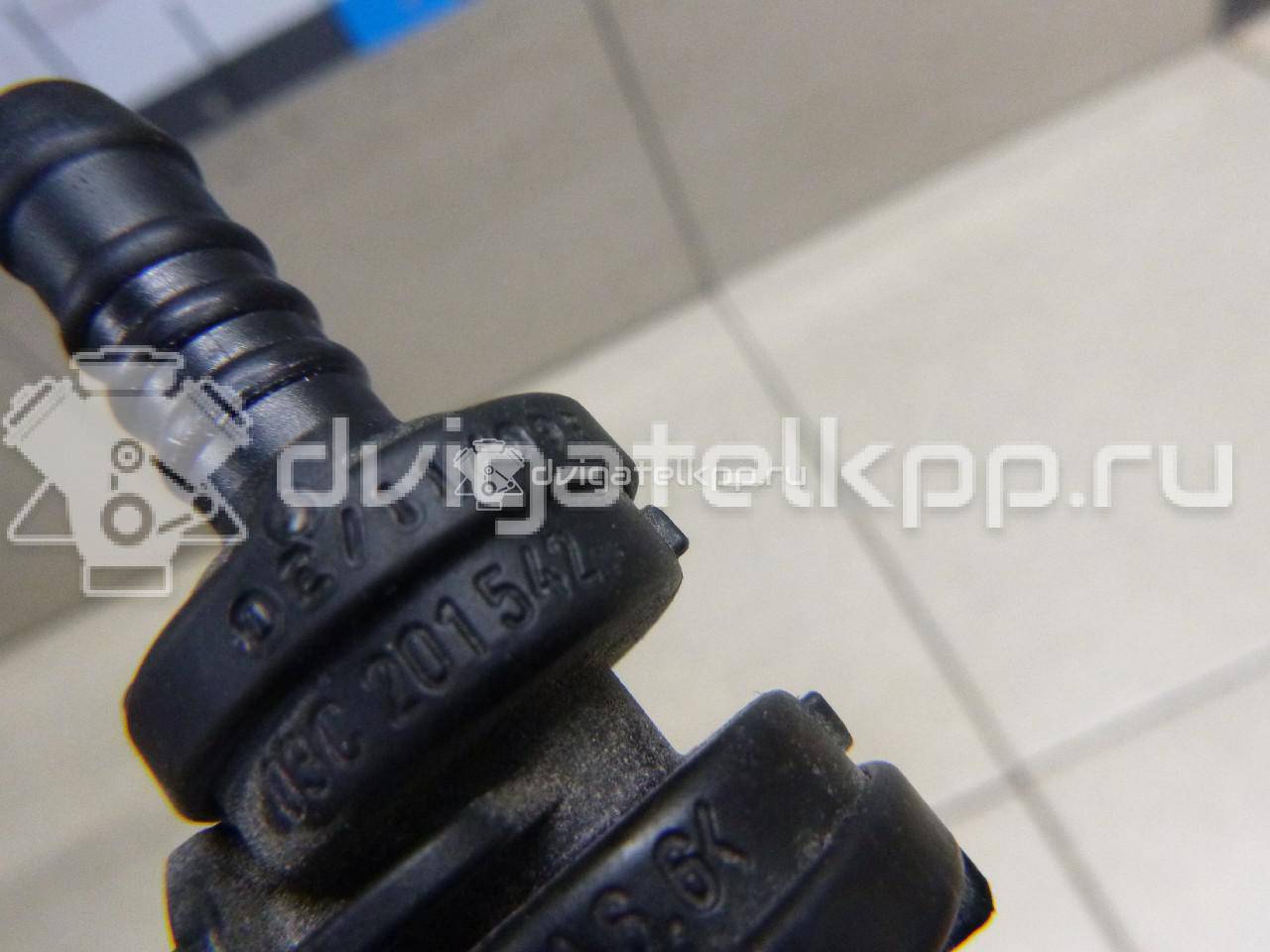 Фото Клапан обратный  03C201542 для vw Golf VI {forloop.counter}}