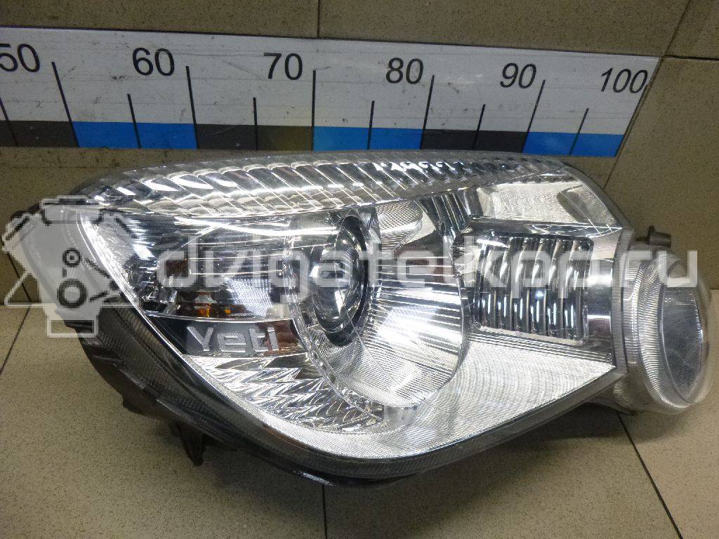 Фото Фара правая  5L1941018C для Skoda Yeti 5L {forloop.counter}}