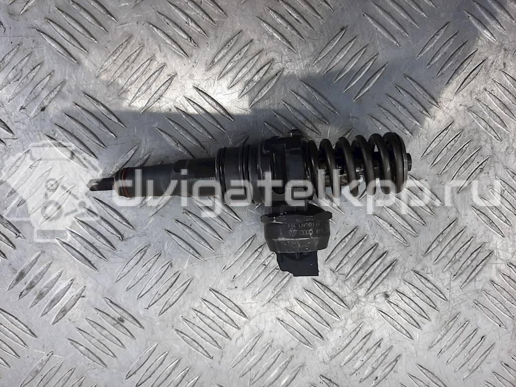 Фото Форсунка дизельная электрическая  038130073BR для Volkswagen Caddy {forloop.counter}}