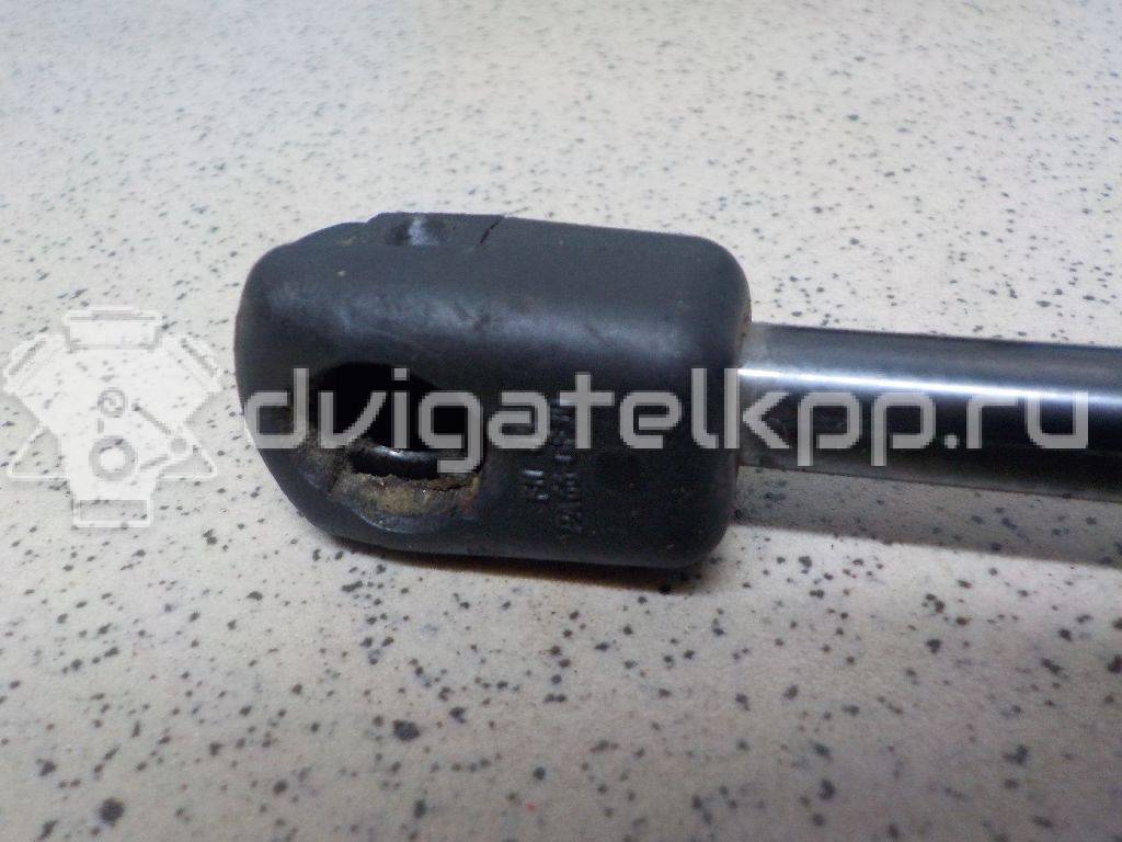 Фото Амортизатор двери багажника  8200735264 для Renault Sandero Stepway / Logan {forloop.counter}}