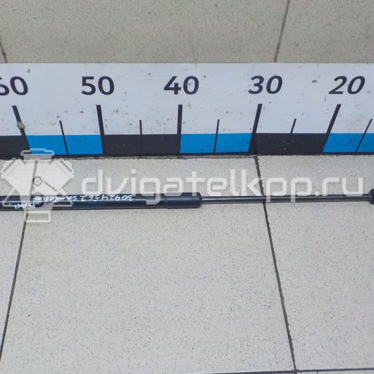Фото Амортизатор двери багажника  8200735264 для Renault Sandero Stepway / Logan