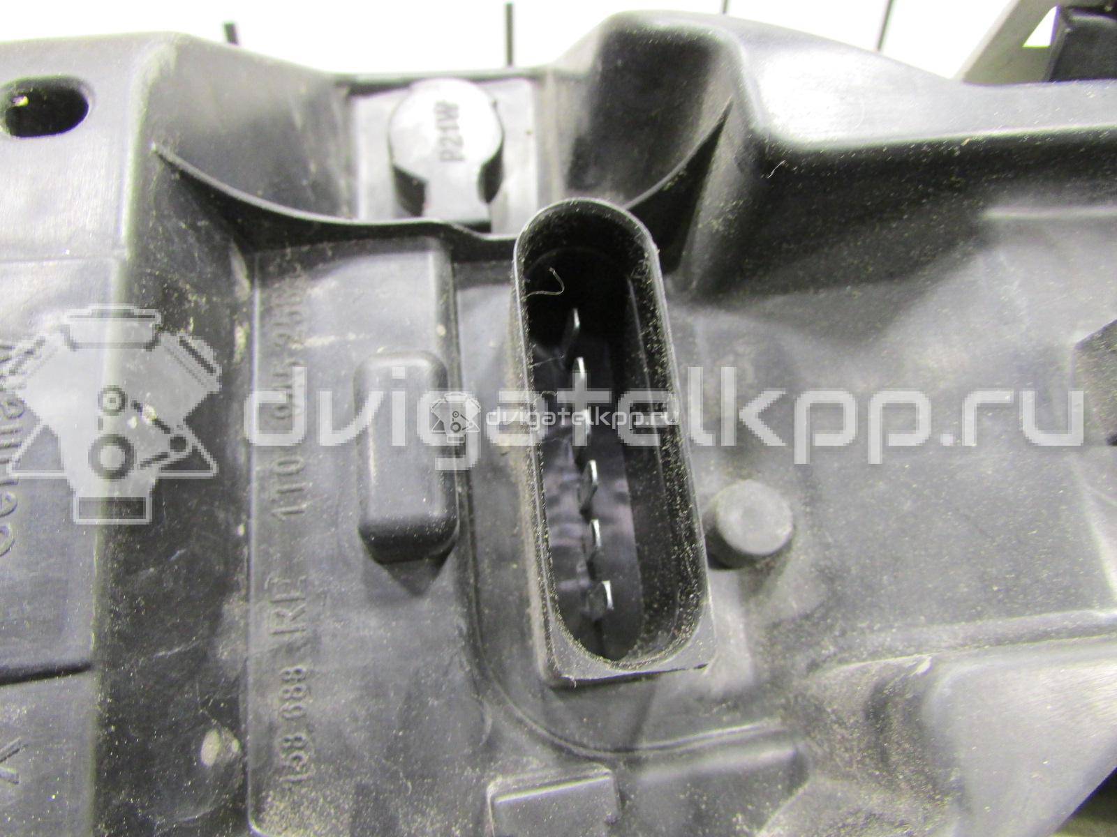 Фото Фонарь задний правый  1T0945096F для Volkswagen Touran {forloop.counter}}