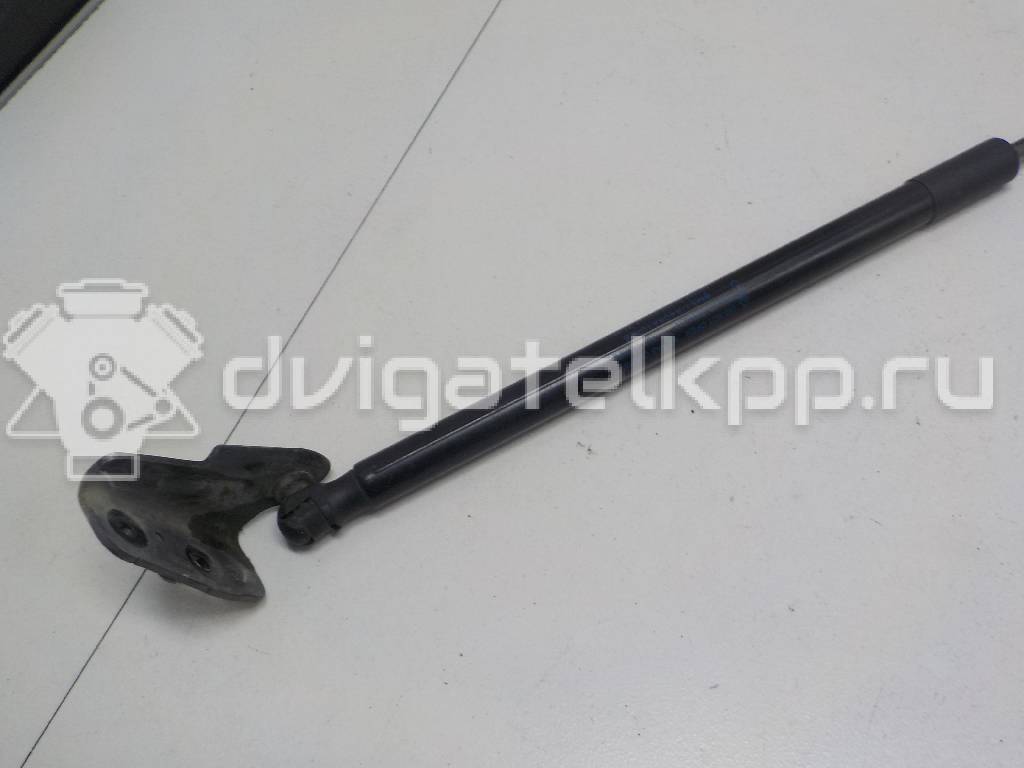 Фото Амортизатор двери багажника  CP9Z58406A10B для Ford Focus {forloop.counter}}