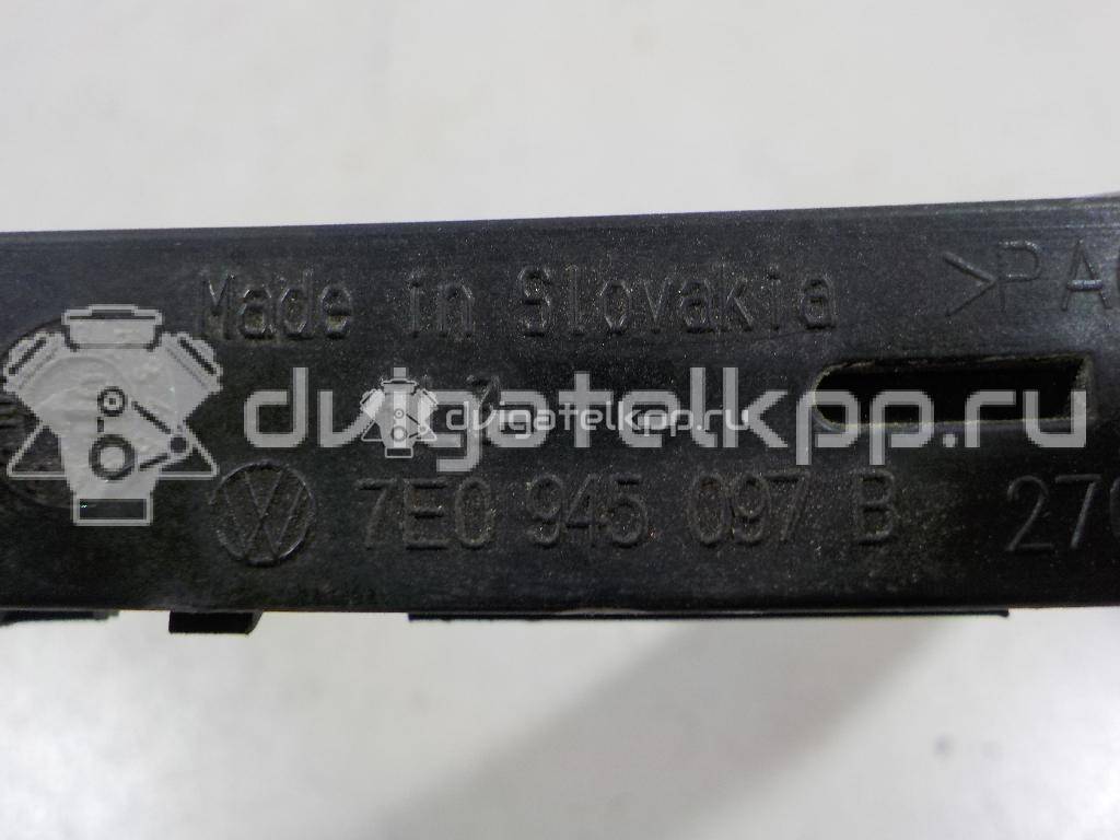 Фото Фонарь задний (стоп сигнал)  7E0945097B для Volkswagen Transporter / Multivan {forloop.counter}}