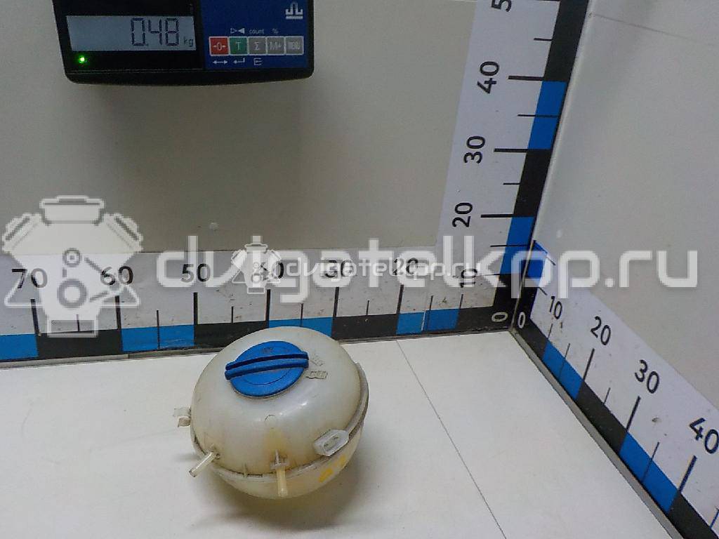 Фото Бачок расширительный  7H0121407C для Volkswagen Transporter / Multivan {forloop.counter}}