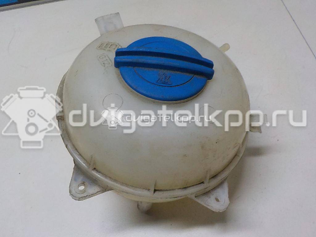 Фото Бачок расширительный  7H0121407C для Volkswagen Transporter / Multivan {forloop.counter}}