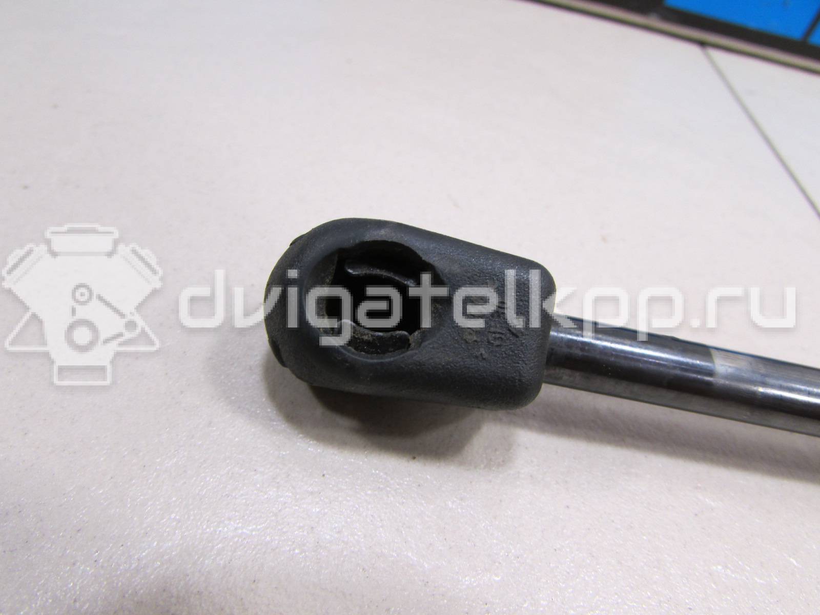 Фото Амортизатор двери багажника  6n11n406a10aa для Ford Fusion Ju {forloop.counter}}