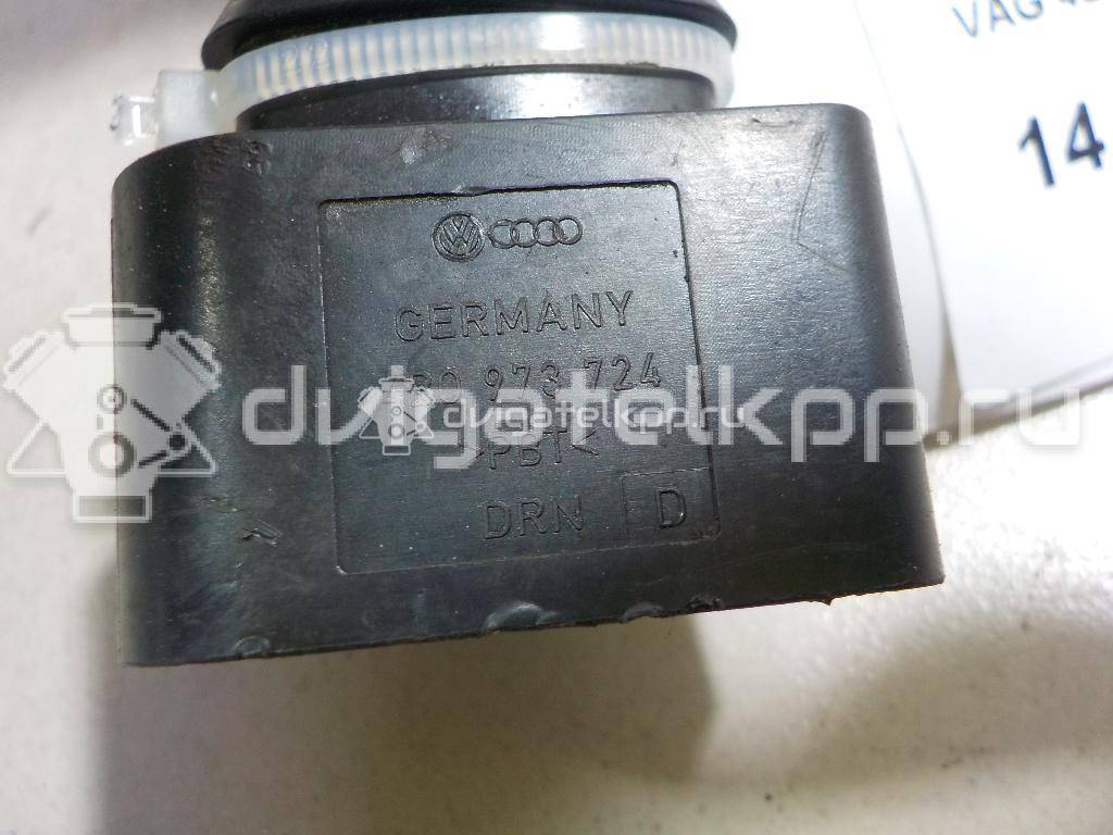 Фото Разъем  4B0973724 для vw Passat [B5] {forloop.counter}}