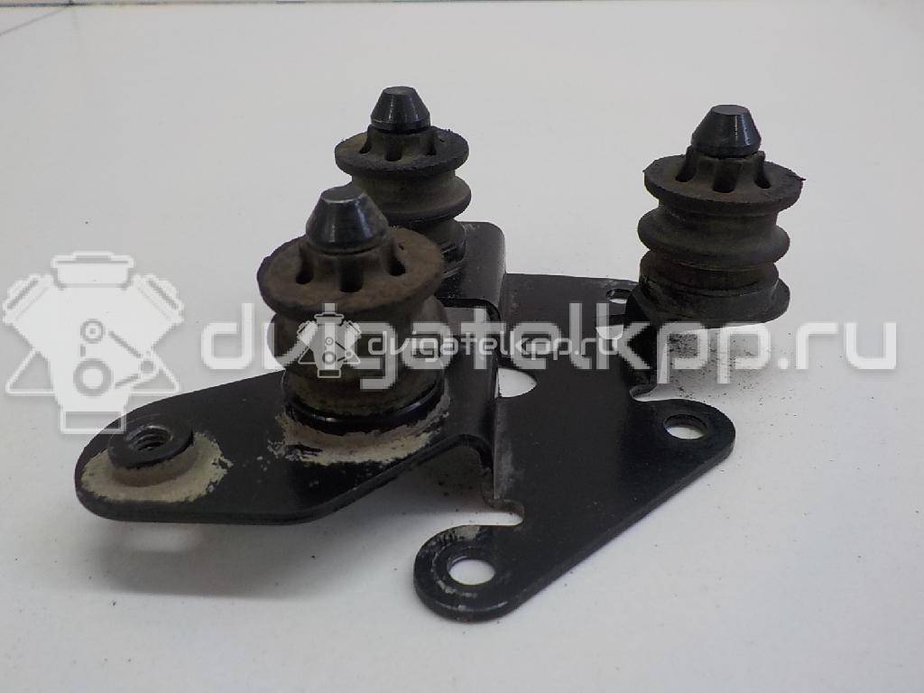 Фото Кронштейн блока ABS (насос)  3AA614235 для vw Passat [B7] {forloop.counter}}