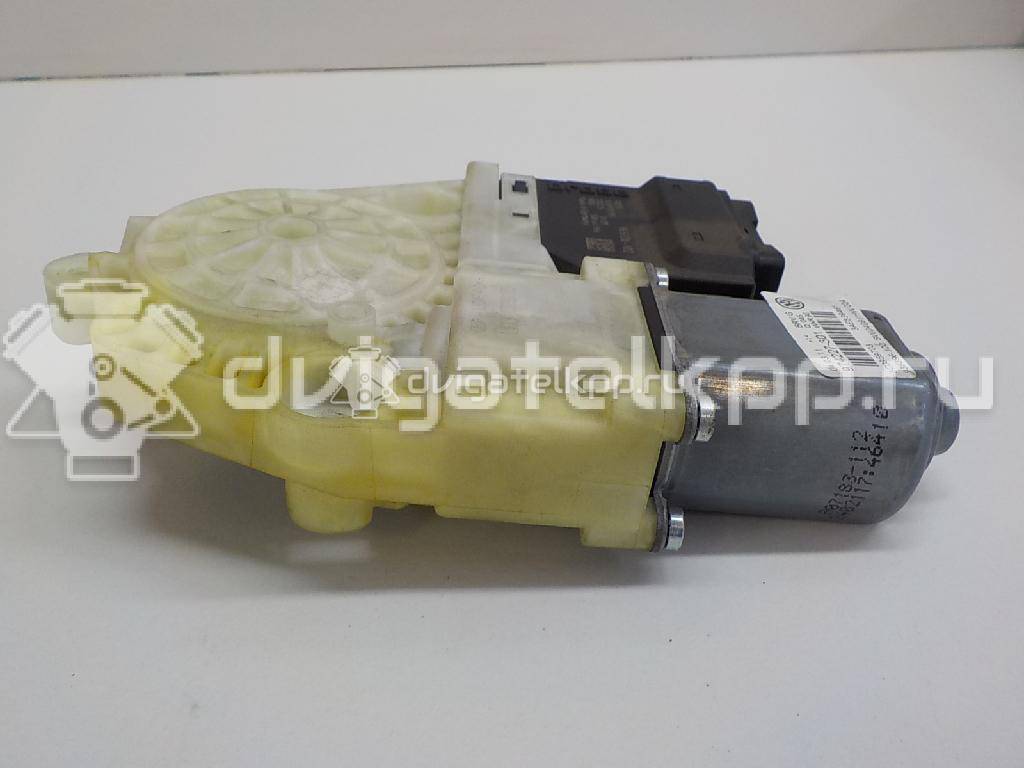 Фото Моторчик стеклоподъемника  3C0959703VW3 для vw Passat [B7] {forloop.counter}}