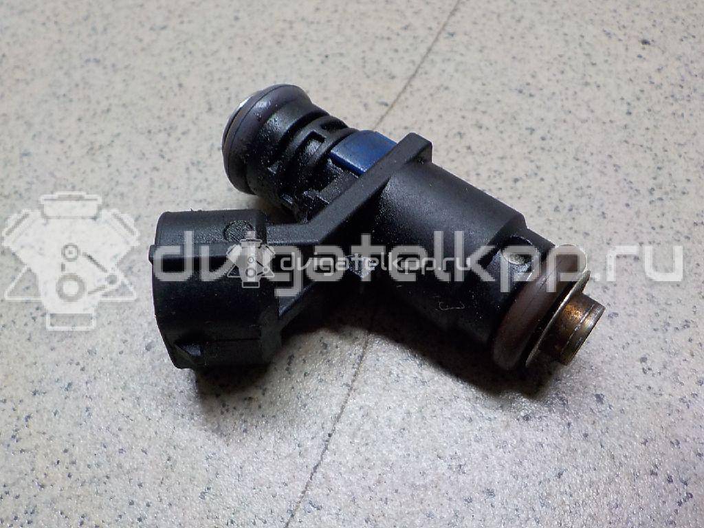 Фото Форсунка инжекторная электрическая  04E906031F для Skoda / Volkswagen / Seat {forloop.counter}}