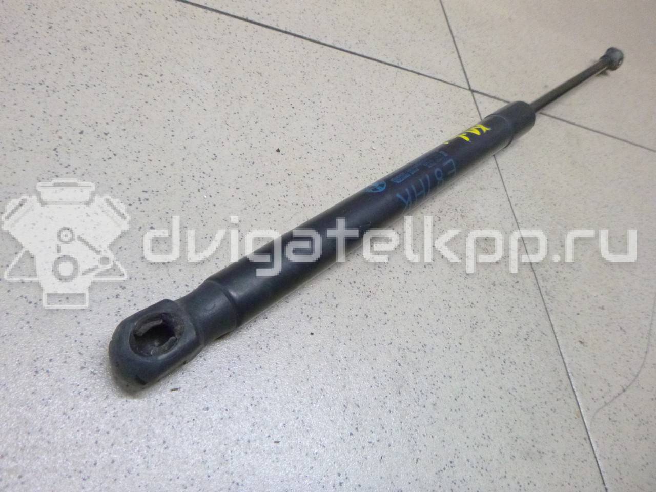 Фото Амортизатор двери багажника  51247060622 для Bmw 1 {forloop.counter}}