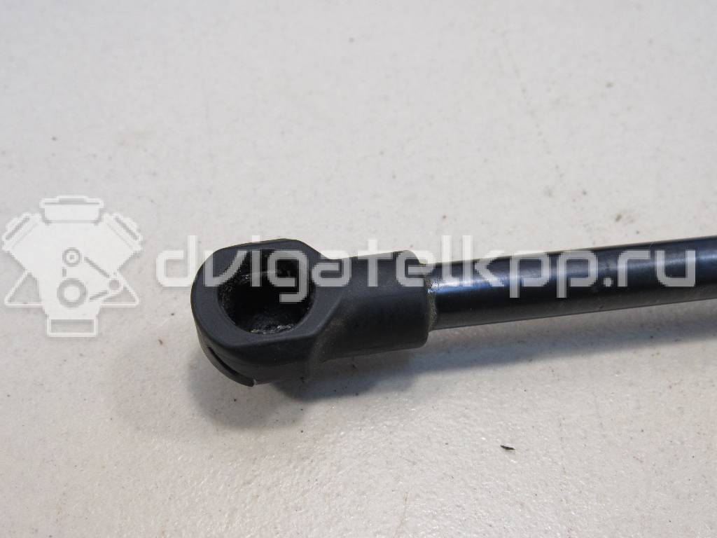 Фото Амортизатор капота  8r0823359a для Audi Q5 {forloop.counter}}