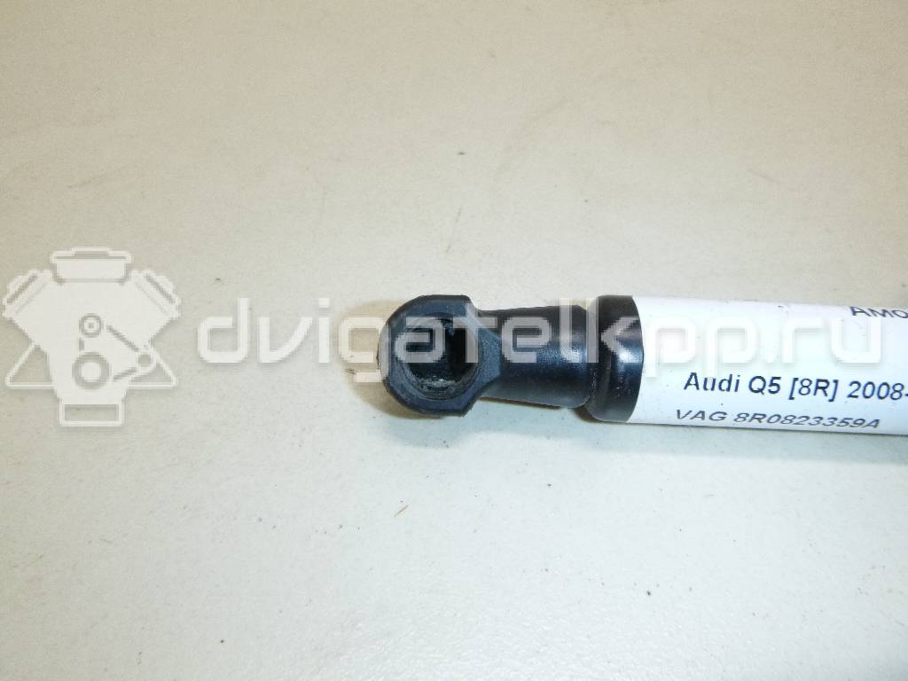Фото Амортизатор капота  8r0823359a для Audi Q5 {forloop.counter}}
