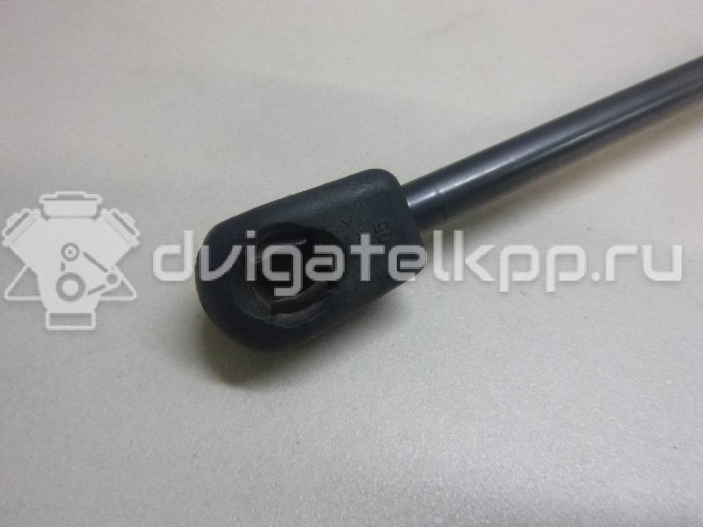 Фото Амортизатор двери багажника  8R0827552B для Audi Q5 {forloop.counter}}