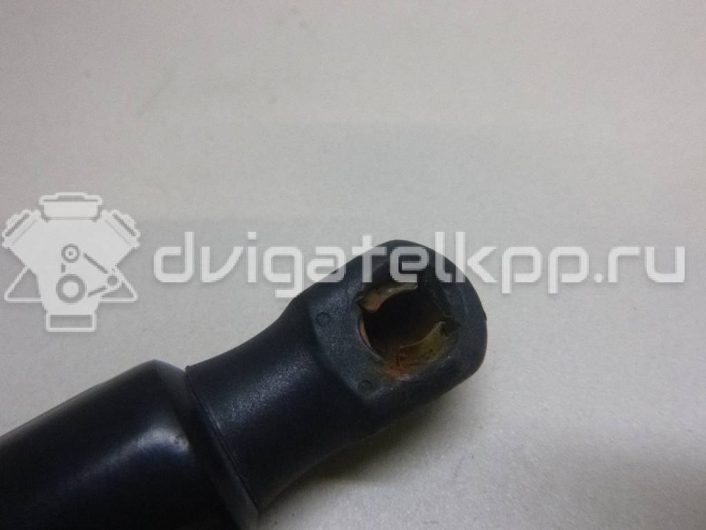 Фото Амортизатор двери багажника  8R0827552B для Audi Q5 {forloop.counter}}