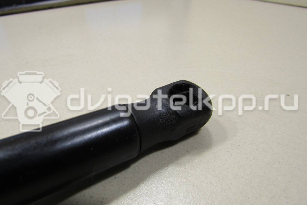Фото Амортизатор капота  8T0823359 для Audi A5 / A4 {forloop.counter}}