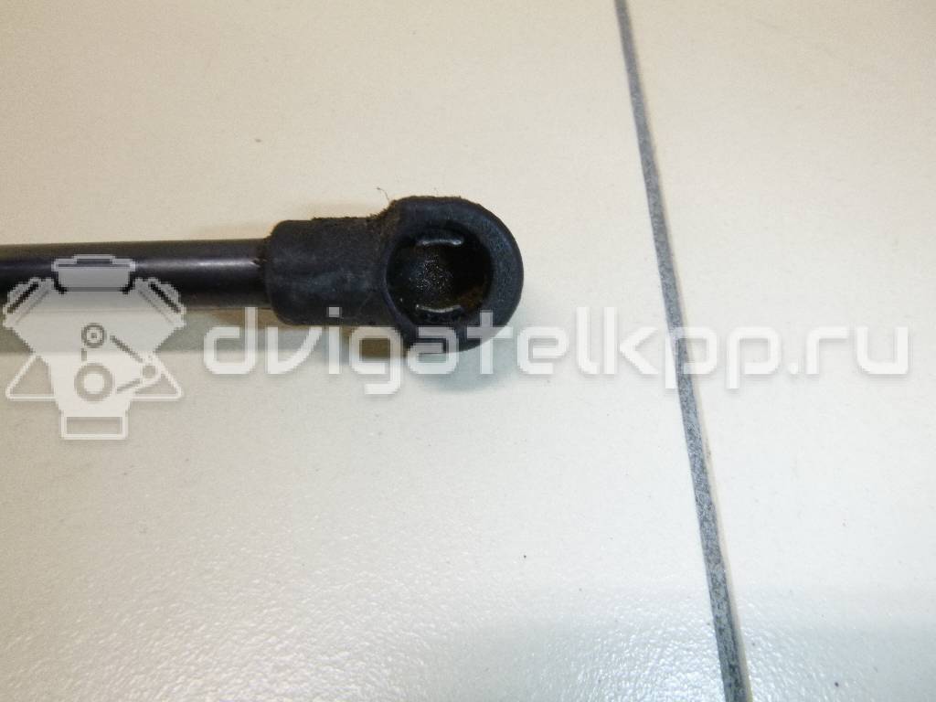 Фото Амортизатор двери багажника  6895005081 для Toyota Avensis {forloop.counter}}