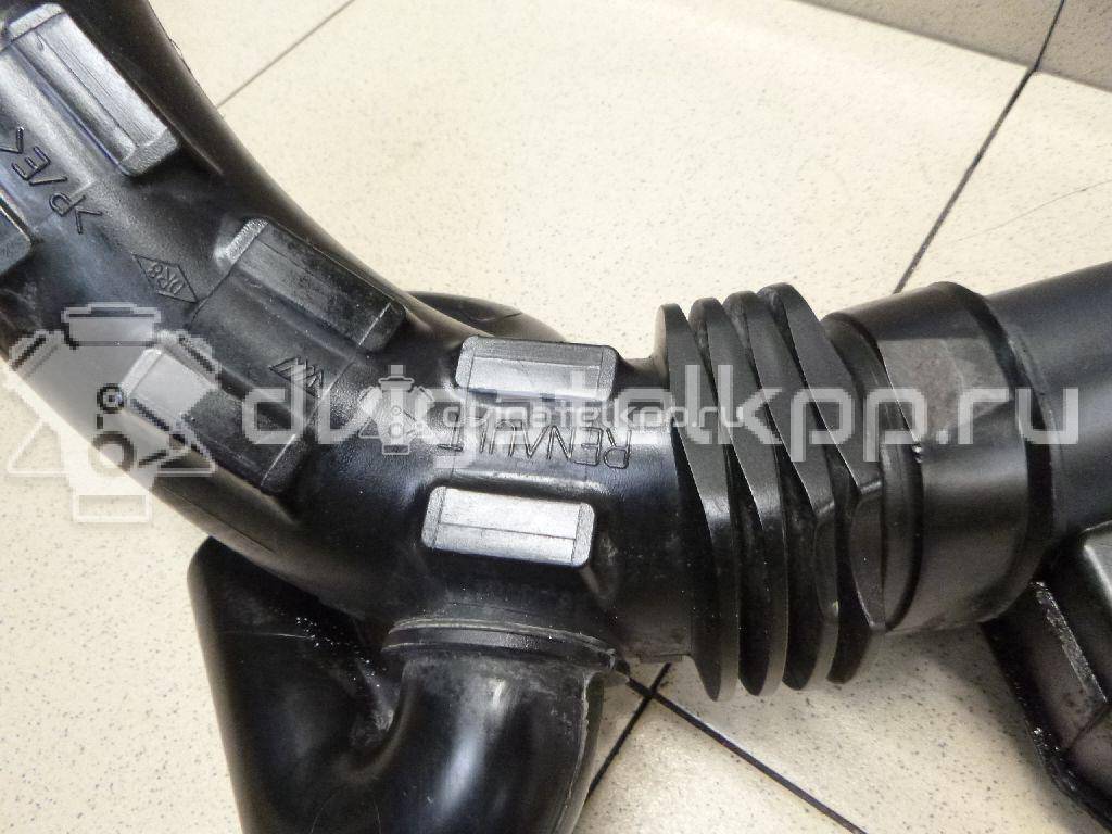 Фото Патрубок воздушного фильтра  165556262R для Mahindra / Renault {forloop.counter}}