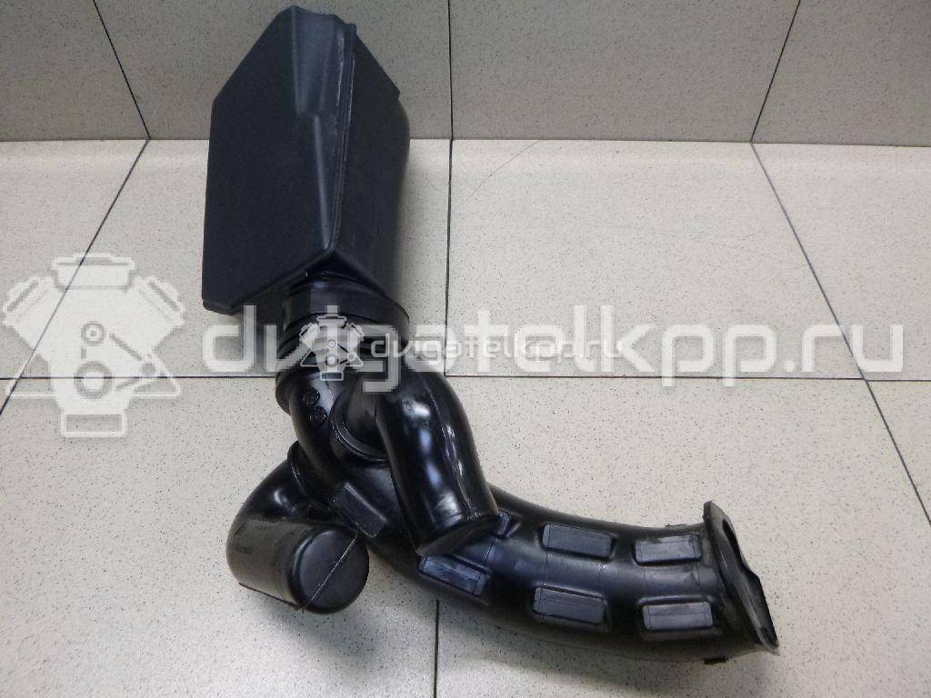 Фото Патрубок воздушного фильтра  165556262R для Mahindra / Renault {forloop.counter}}